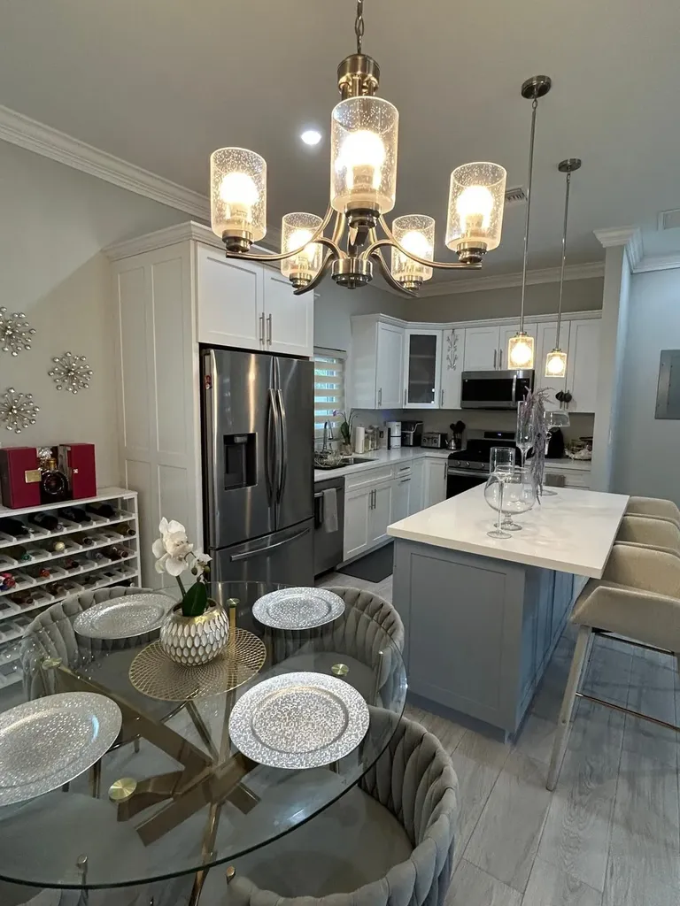 Serenity, Eastwind Drive New Providence Paradise Island BS