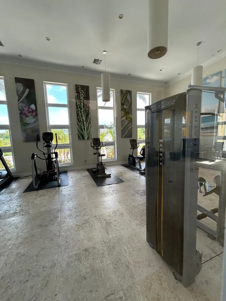 Serenity, Eastwind Drive New Providence Paradise Island BS