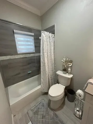 Serenity, Eastwind Drive New Providence Paradise Island BS