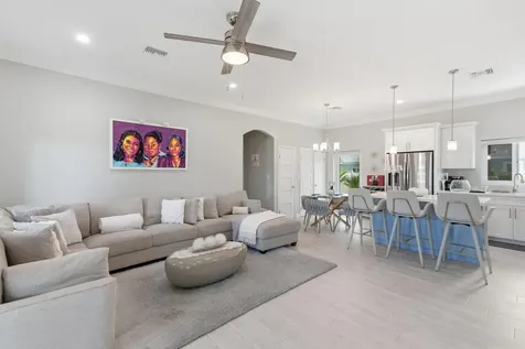 Serenity, Eastwind Drive New Providence Paradise Island BS