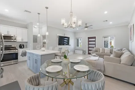 Serenity, Eastwind Drive New Providence Paradise Island BS