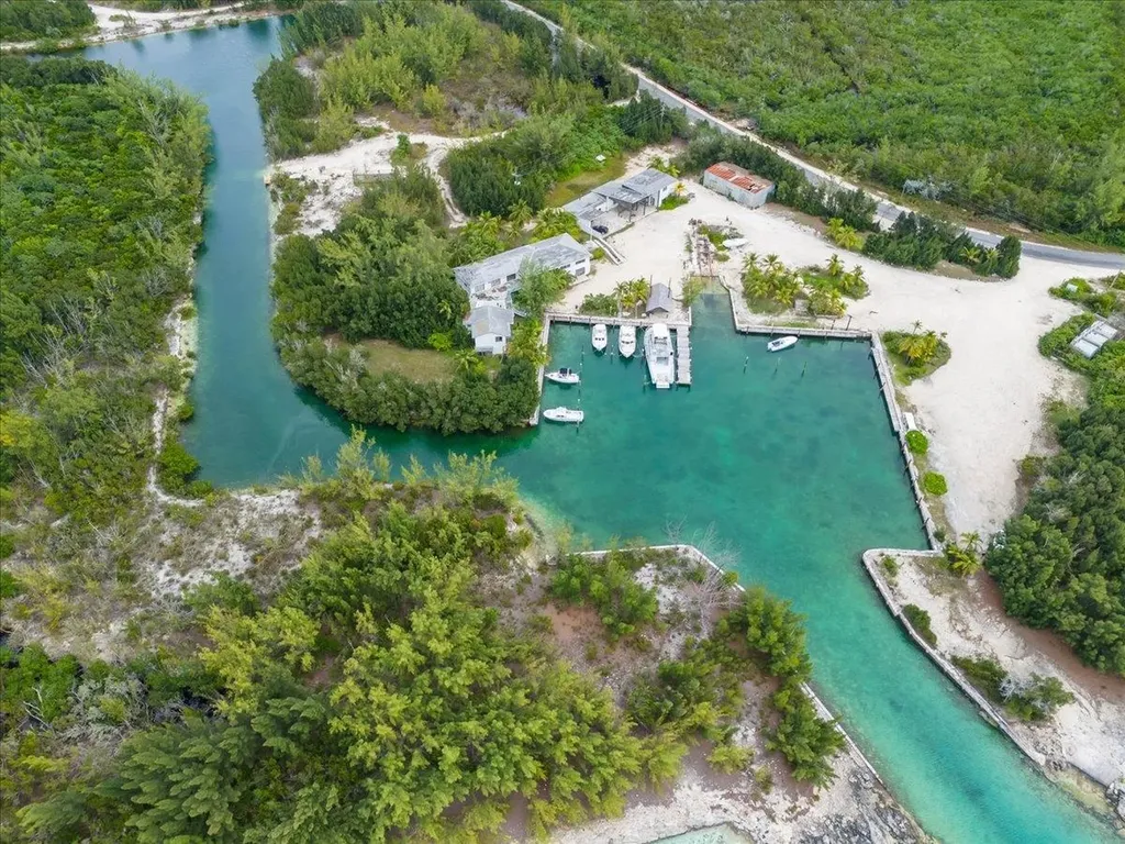 Stella Maris Acreage & Marina Long Island BS