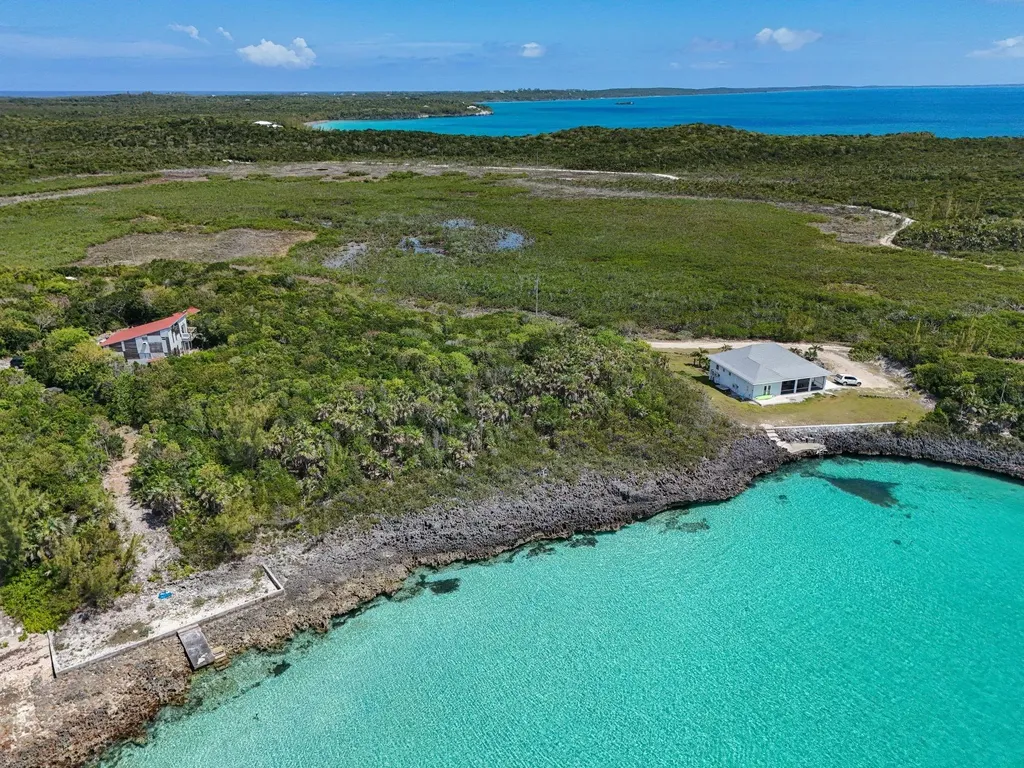 Lot 17b, Ten Bay Eleuthera BS