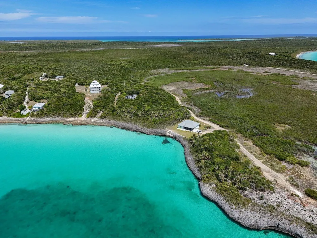 Lot 17b, Ten Bay Eleuthera BS