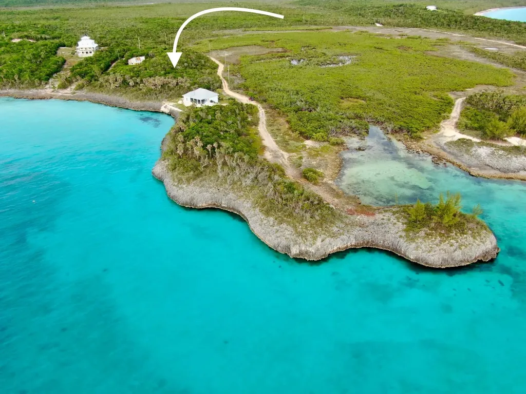 Lot 17b, Ten Bay Eleuthera BS