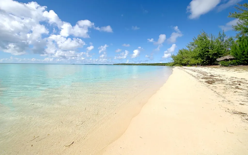 Lot 17b, Ten Bay Eleuthera BS