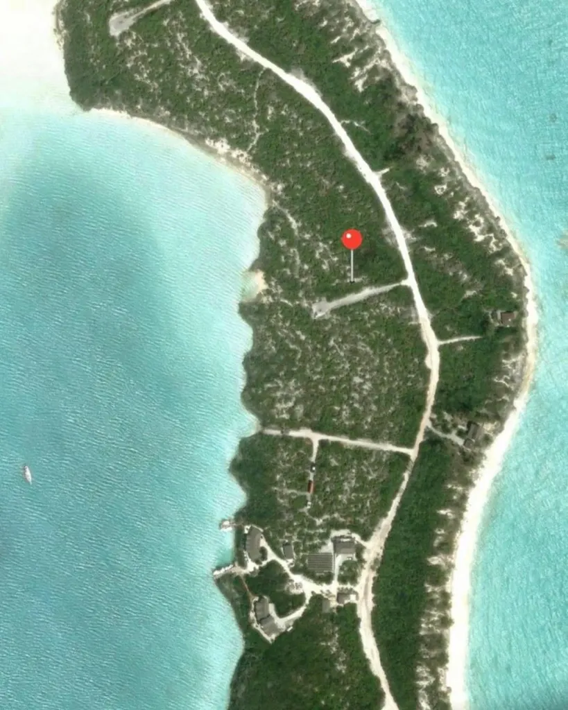 Lot #26, Norman's Cay Exuma BS