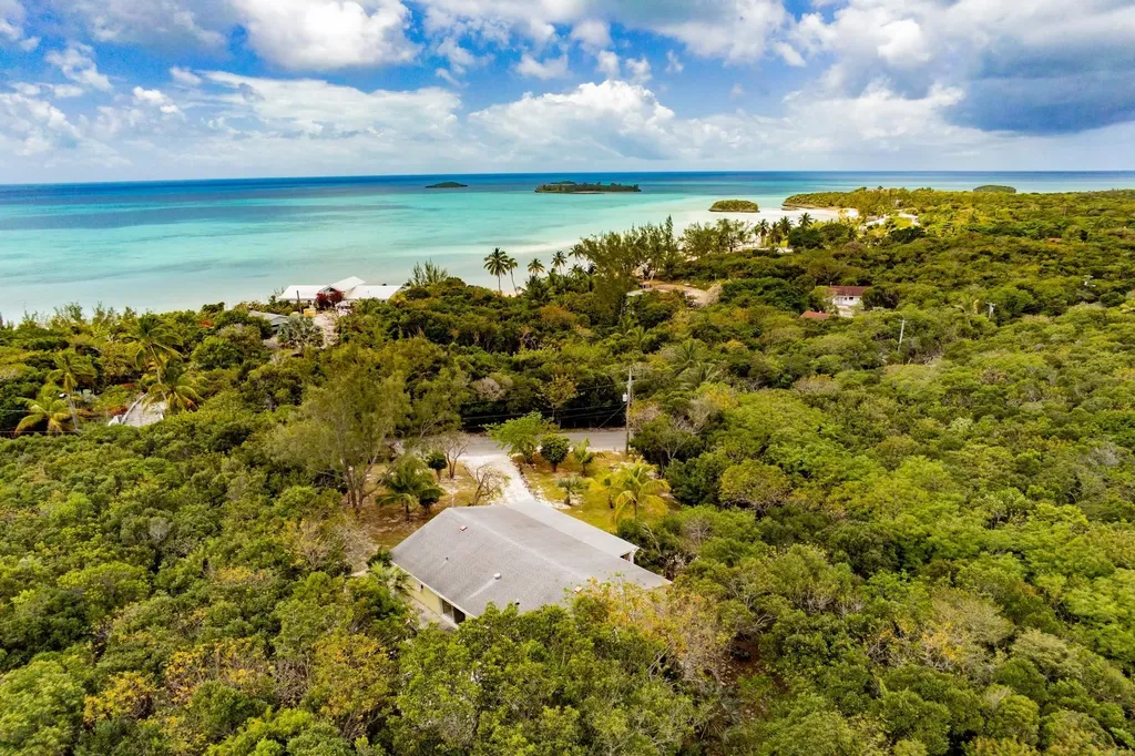 Somewhere Eleuthera BS