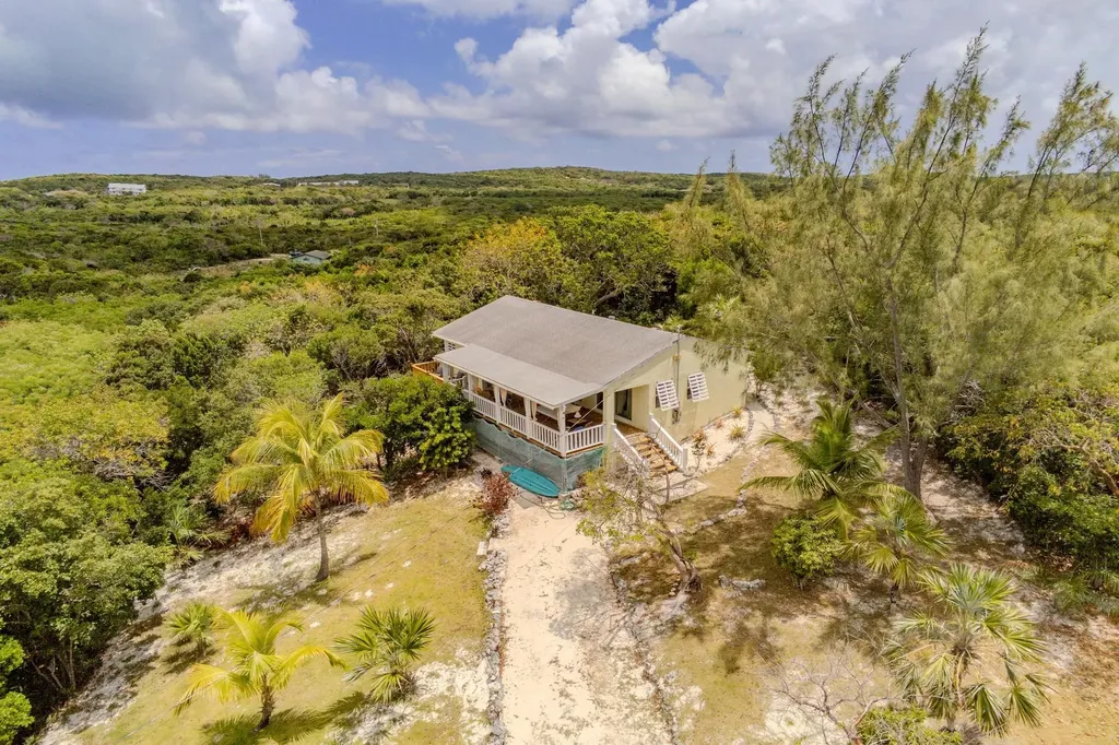 Somewhere Eleuthera BS