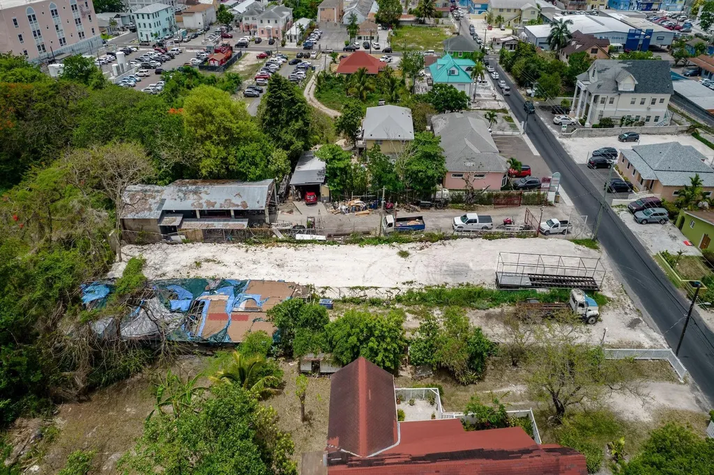 Hawkins Hill Lot New Providence Paradise Island BS