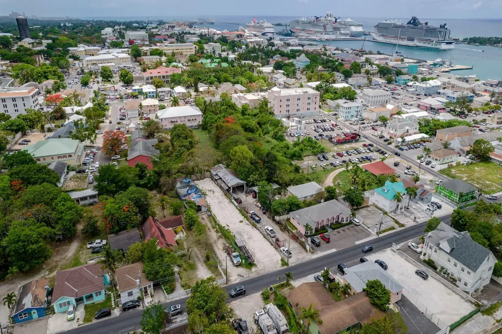 Hawkins Hill Lot New Providence Paradise Island BS