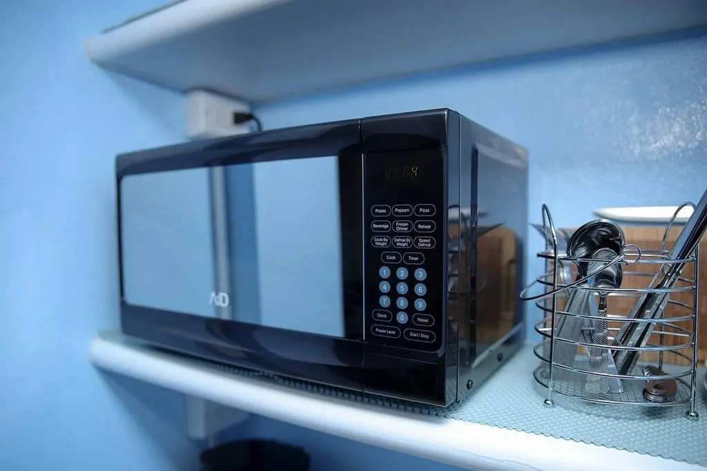 4-5 Eastern Bonnie Lane New Providence Paradise Island BS