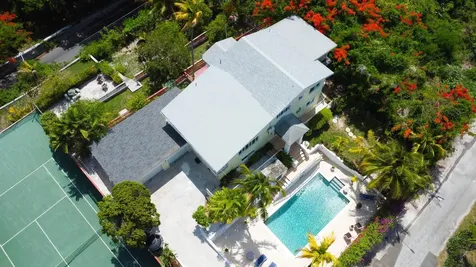 4-5 Eastern Bonnie Lane New Providence Paradise Island BS