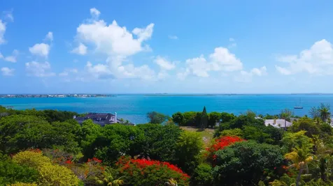 4-5 Eastern Bonnie Lane New Providence Paradise Island BS