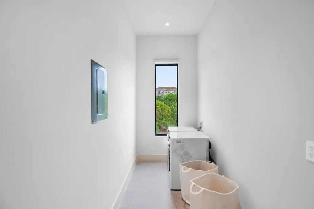 Westend, Love Beach Estat New Providence Paradise Island BS