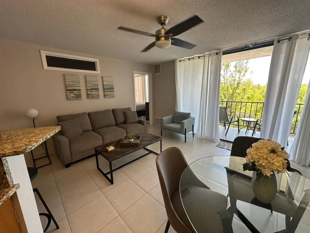 Coral Beach Grand Bahama Freeport BS