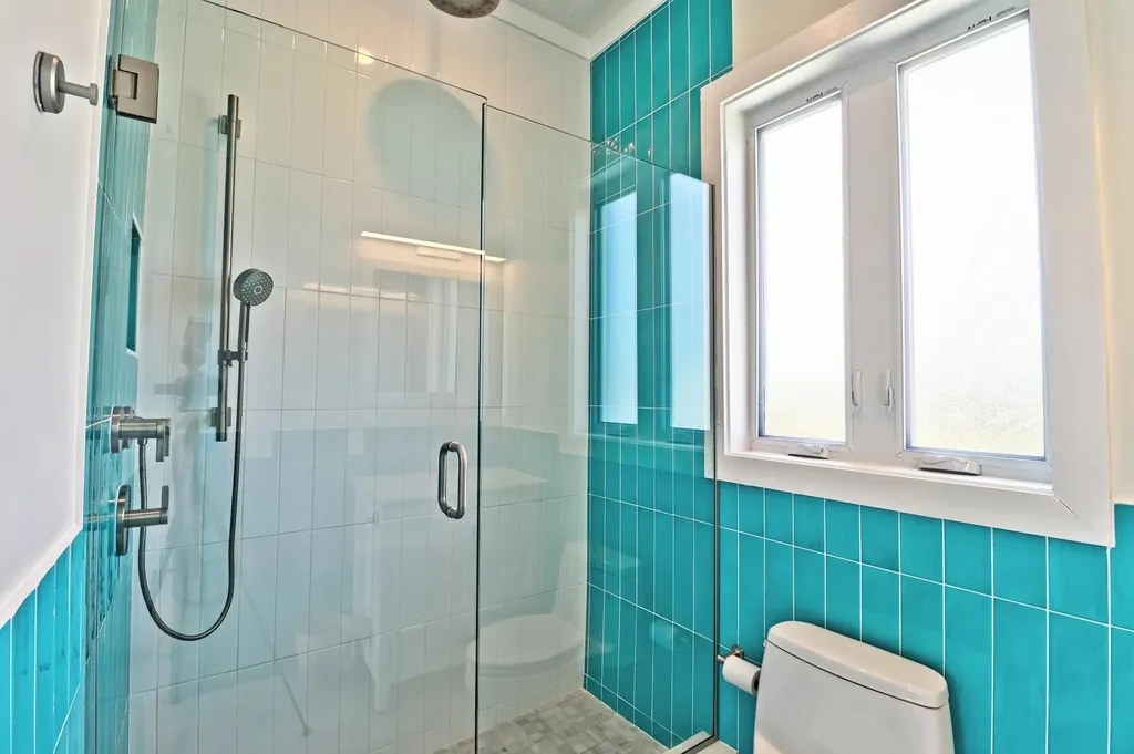 Suzies Rock Abaco BS