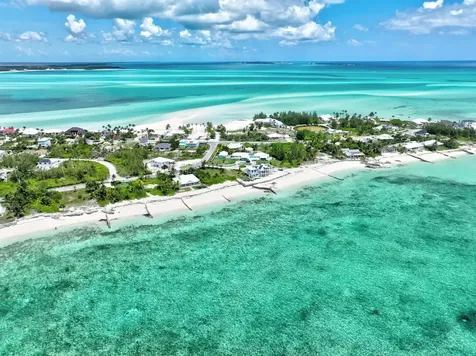 Suzies Rock Abaco BS