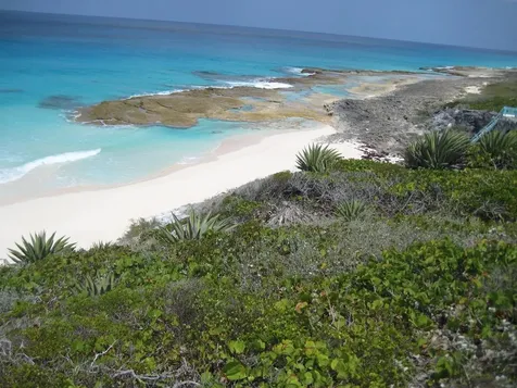 Lot 14 Stella Maris Long Island BS