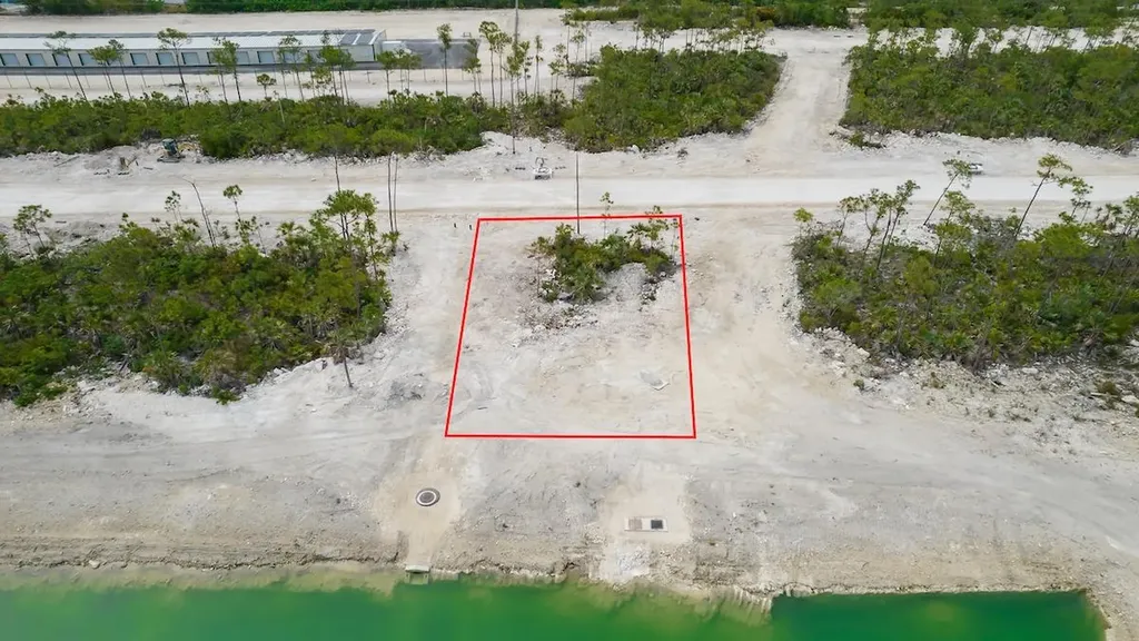 Windsor Lakes Subdivision New Providence Paradise Island BS