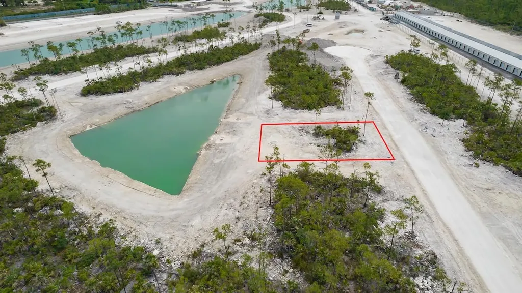 Windsor Lakes Subdivision New Providence Paradise Island BS