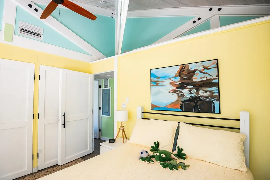 Hummingbird Treehouse Abaco BS