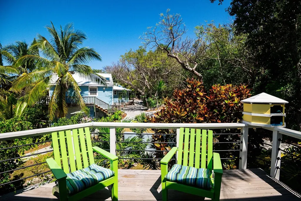 Hummingbird Treehouse Abaco BS