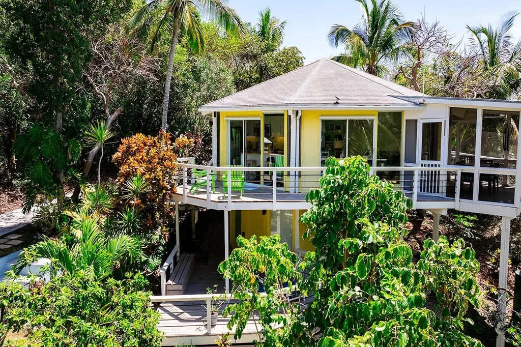Hummingbird Treehouse Abaco BS