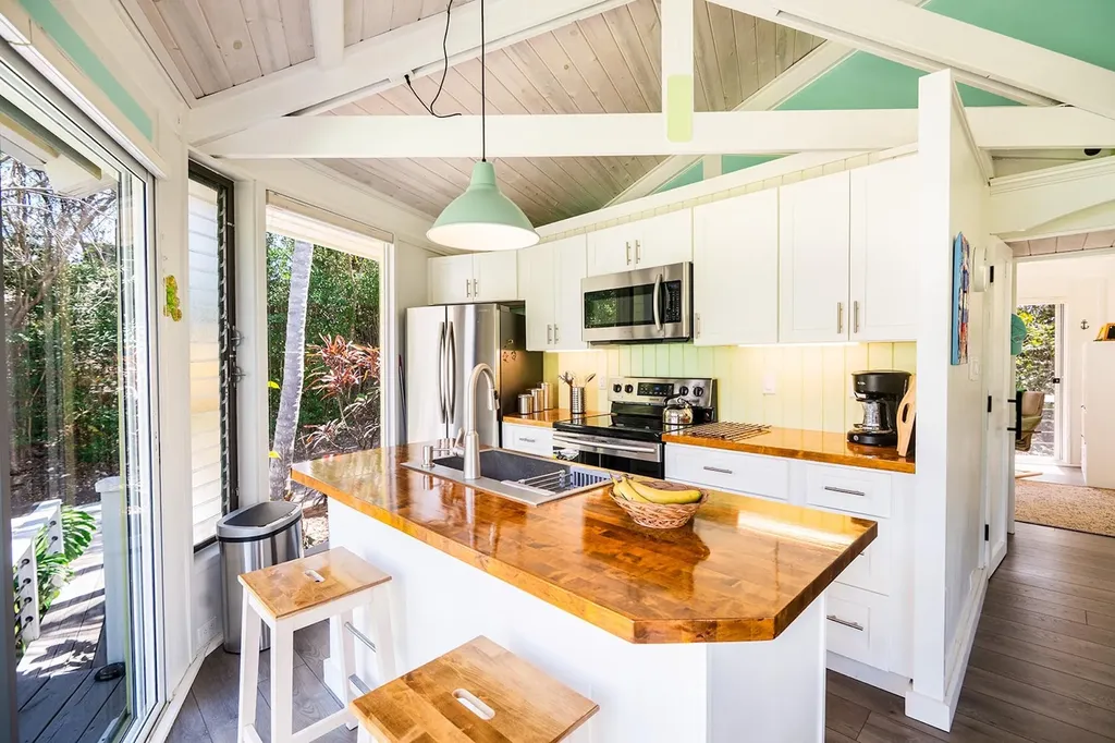 Hummingbird Treehouse Abaco BS