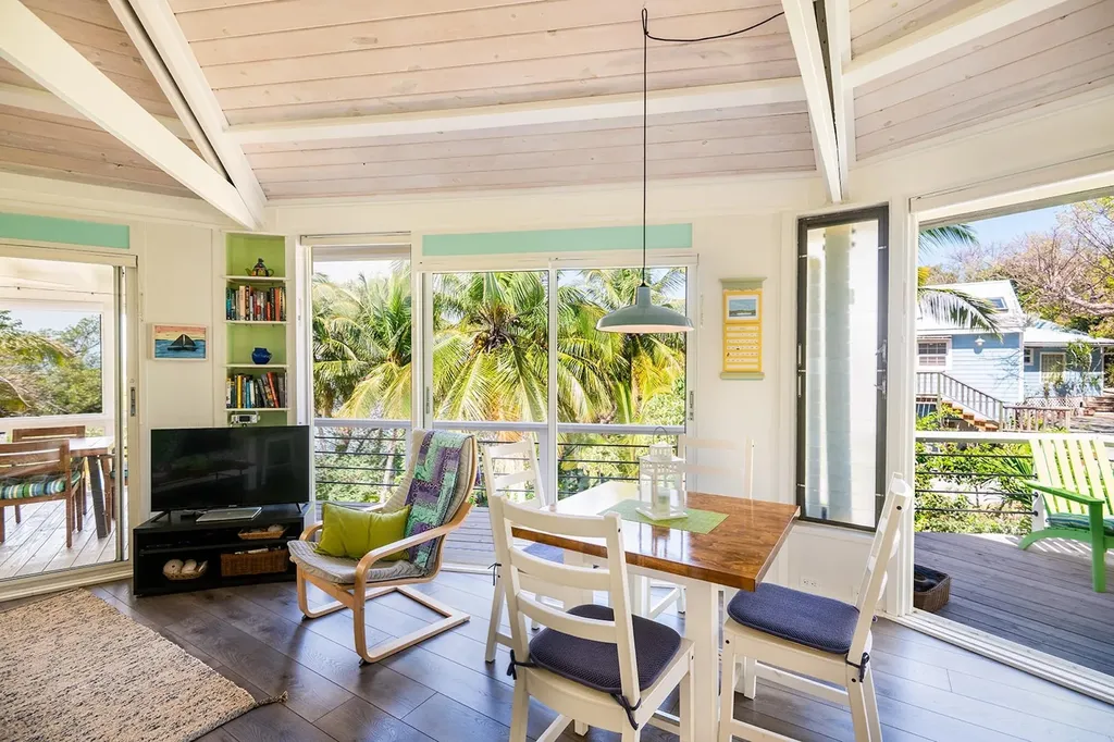 Hummingbird Treehouse Abaco BS