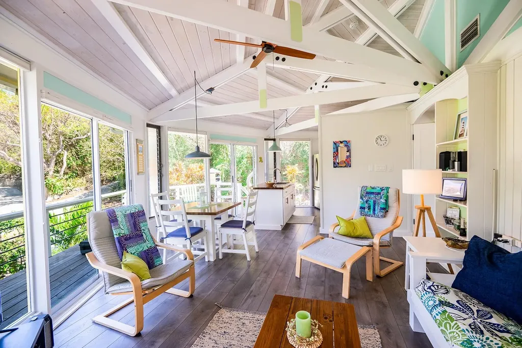 Hummingbird Treehouse Abaco BS