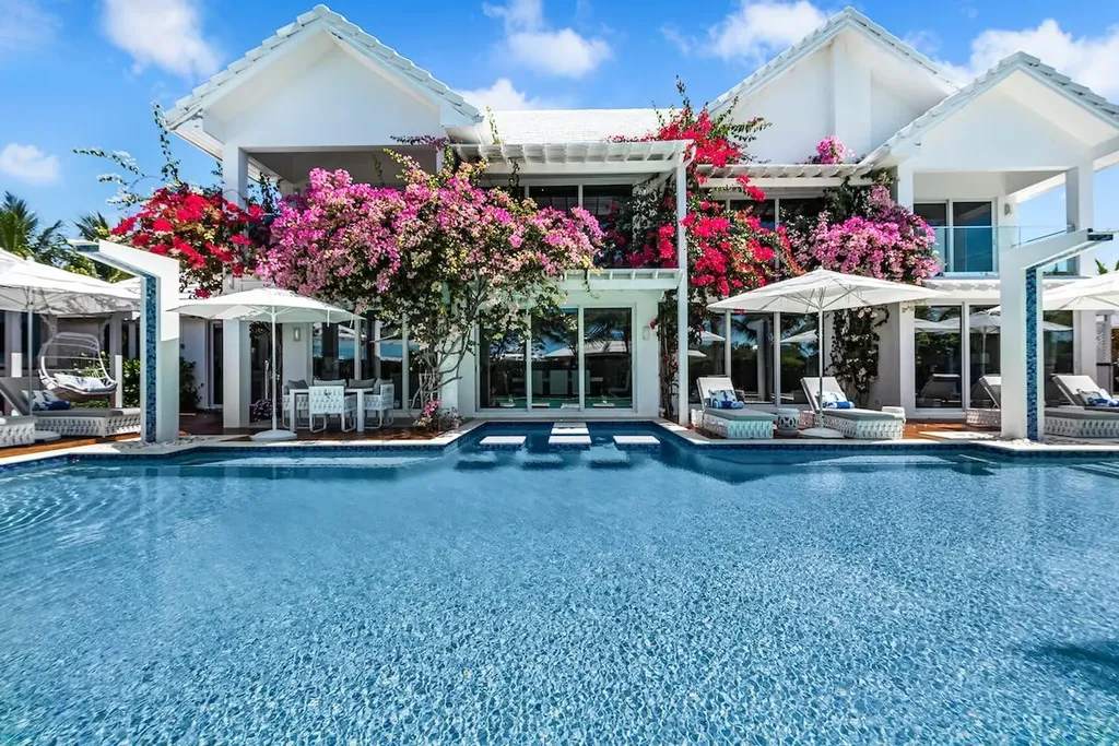 Island Drive New Providence Paradise Island BS