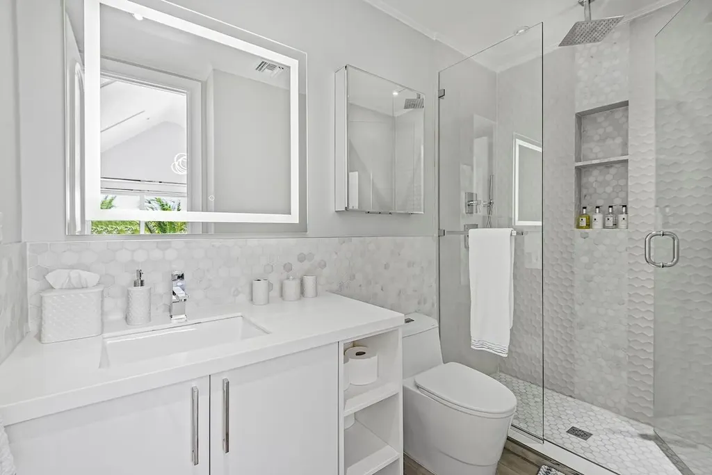 Island Drive New Providence Paradise Island BS