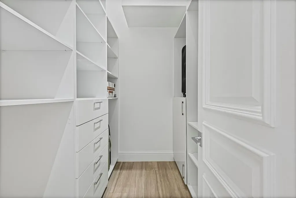 Island Drive New Providence Paradise Island BS