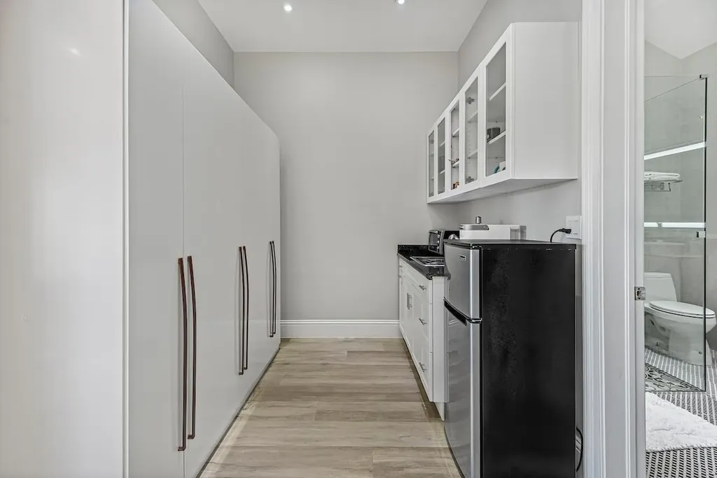 Island Drive New Providence Paradise Island BS