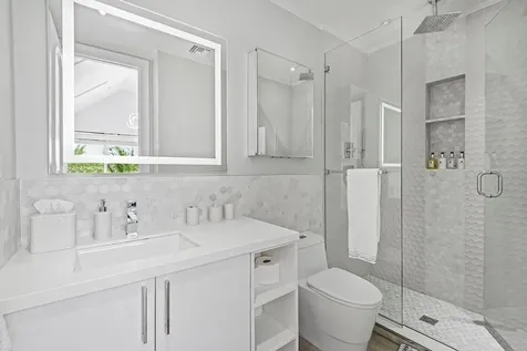 Island Drive New Providence Paradise Island BS