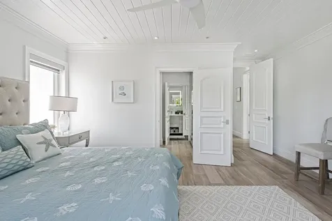 Island Drive New Providence Paradise Island BS