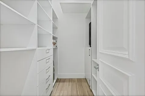 Island Drive New Providence Paradise Island BS