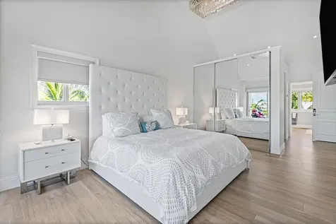 Island Drive New Providence Paradise Island BS