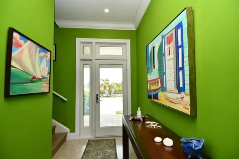 Green Gecko, Tcb Abaco BS