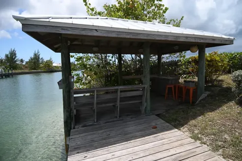 Green Gecko, Tcb Abaco BS