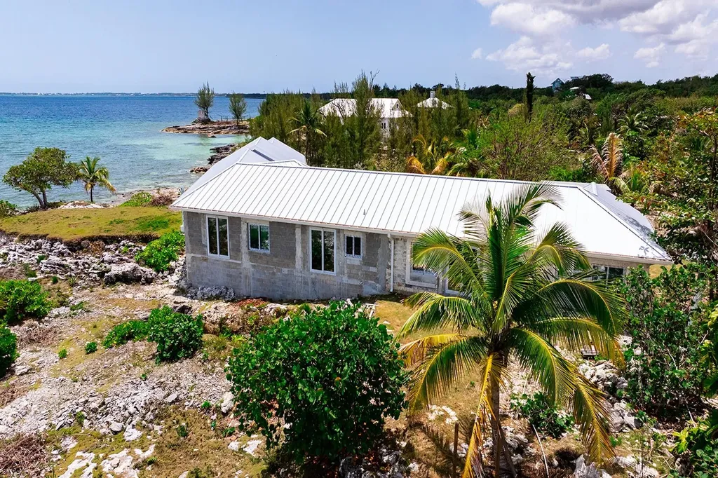 Artist Retreat Abaco BS