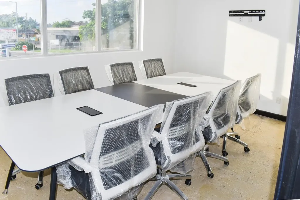 Robinson Road New Providence Paradise Island BS