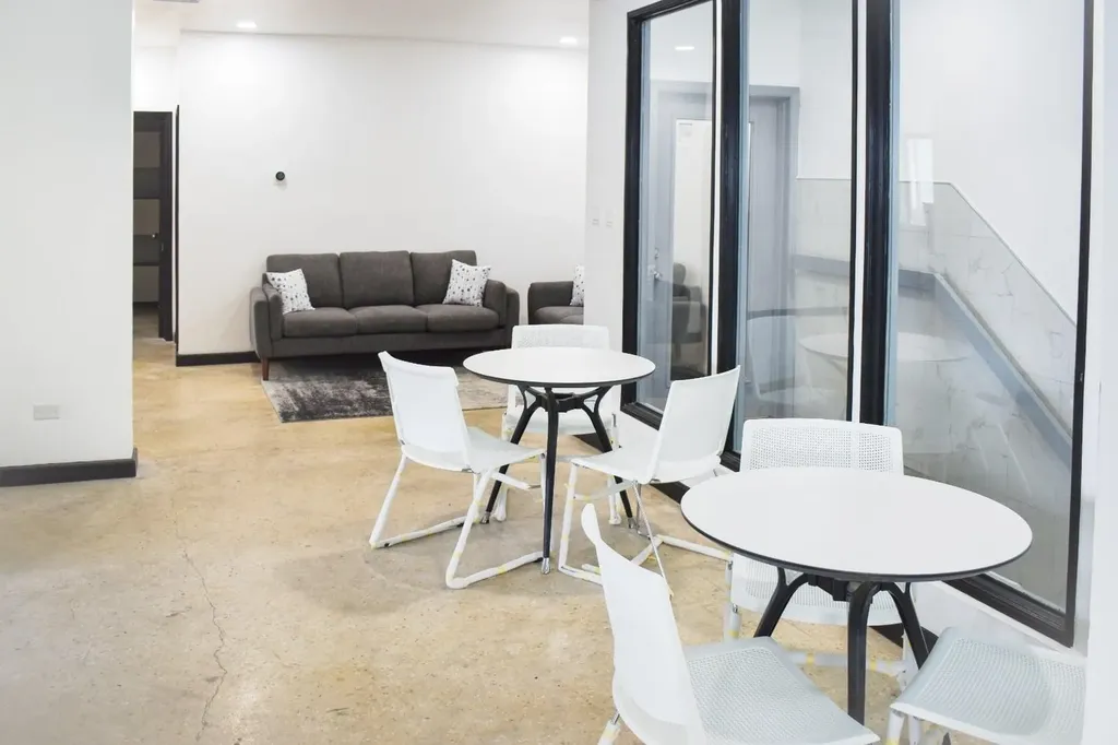 Robinson Road New Providence Paradise Island BS