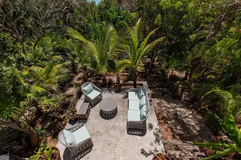 Tattoo's Garden Casita Eleuthera BS