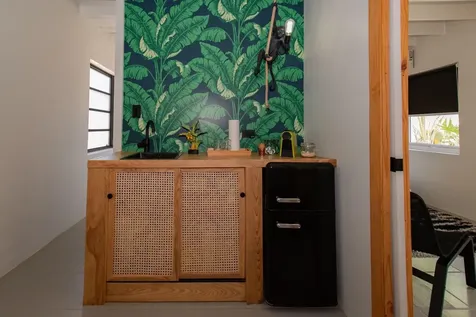 Tattoo's Garden Casita Eleuthera BS