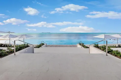 Goldwynn New Providence Paradise Island BS