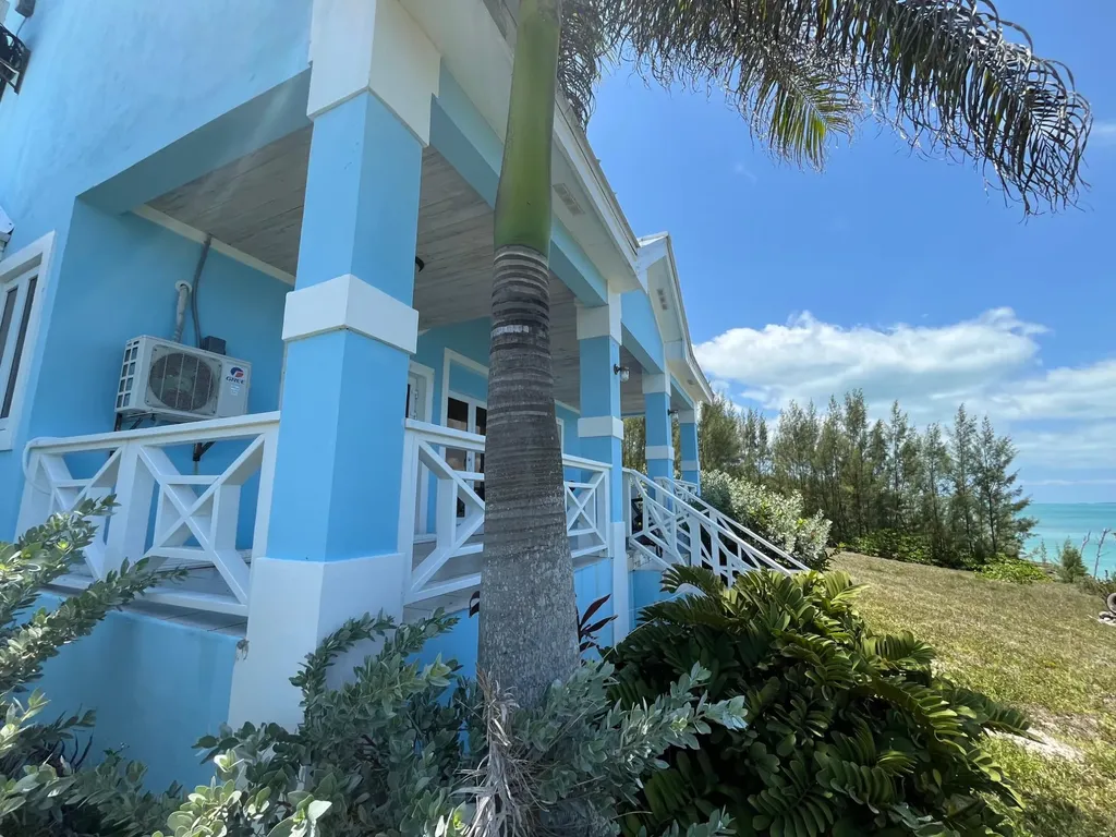 Betty Rockwell Drive Blue Bliss Abaco BS