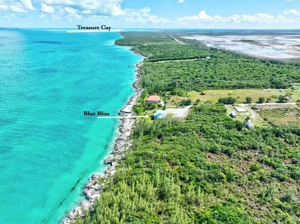 Betty Rockwell Drive Blue Bliss Abaco BS