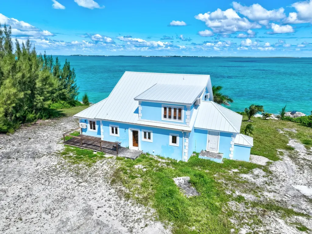 Betty Rockwell Drive Blue Bliss Abaco BS